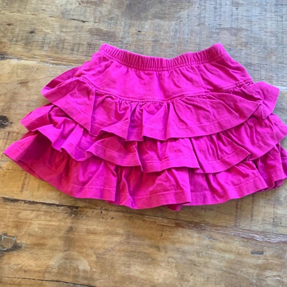 Hanna Anderson pink skirt. Size 6-7